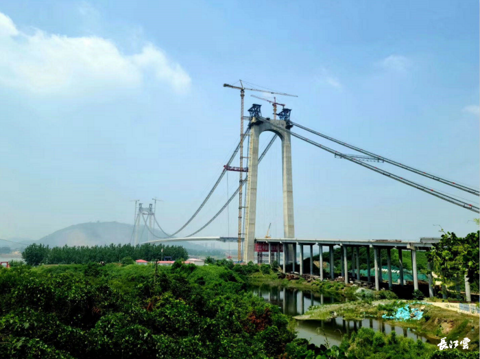 有力促楚天鄂东公司黄咸高速路段车流通