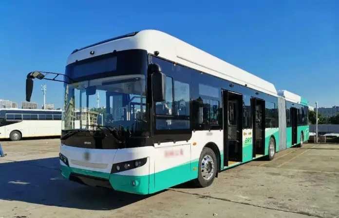 蓝海华腾功率半导体第三代碳化硅芯片比亚迪半导体蓝海跟比亚迪半导体