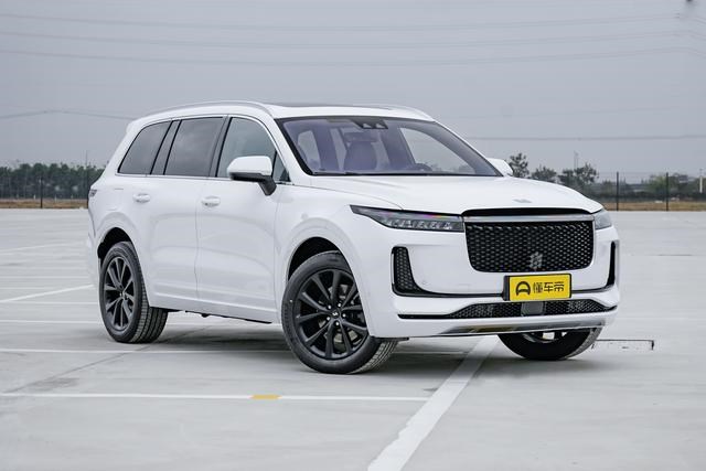 10月上险数出炉理想one再次成为新能源suv销量第一名根据11月10日最新