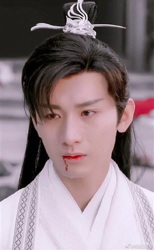 买股票,一定不能买没有板块效应的,我到现在都不知