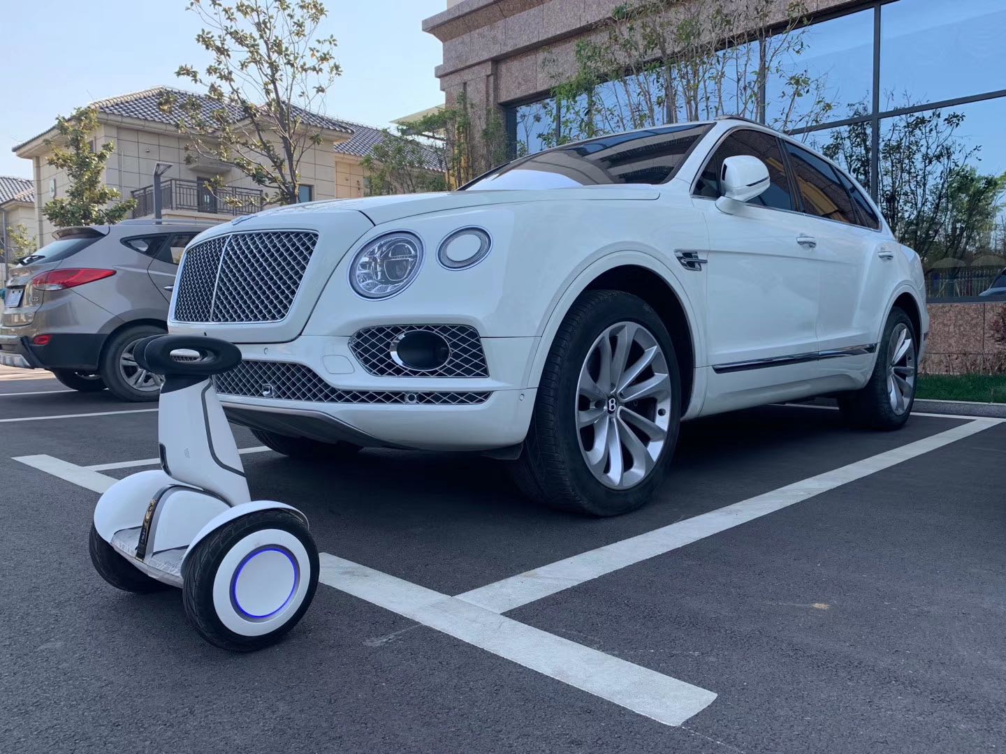 小米平衡车已到手,啥时候有小米电动汽车?我想买