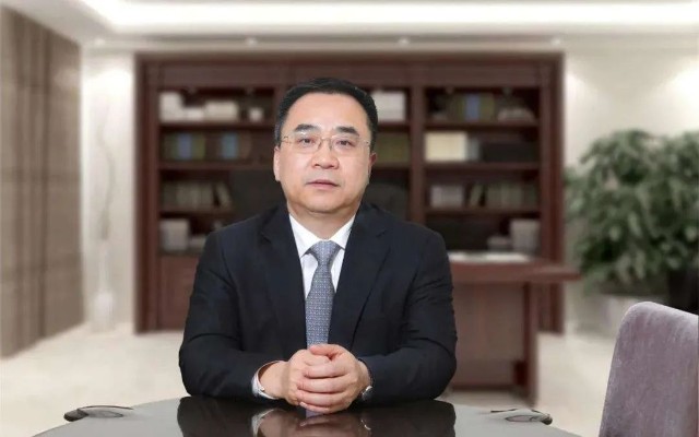 大唐集团新任董事长邹磊邹磊出生于1966年,现年54岁,正是当打之年.