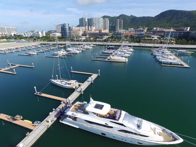 三亚富人的天堂,10万一晚的酒店是有道理的_海南瑞泽(002596)股吧