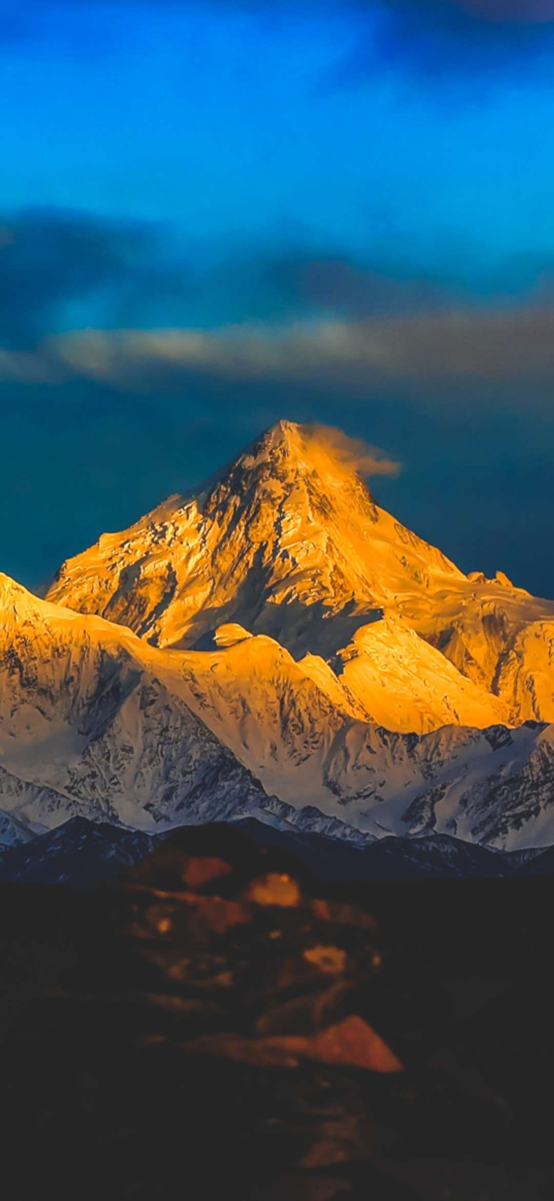 我七歲學拳,四十之前,未見過高山,到第一次見到,才發現原來最難越過的