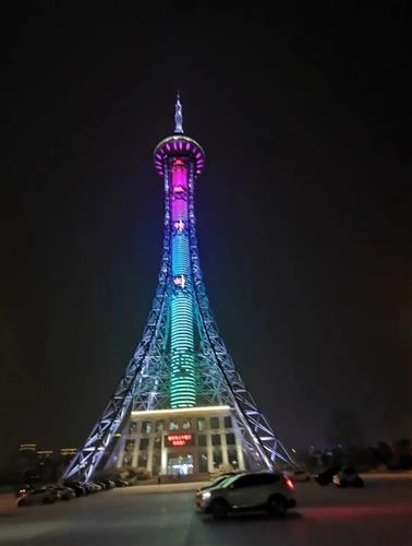 点亮兴旺塔牛年节节高河南周口市广播电视信号发射塔灯光秀品牌管理部