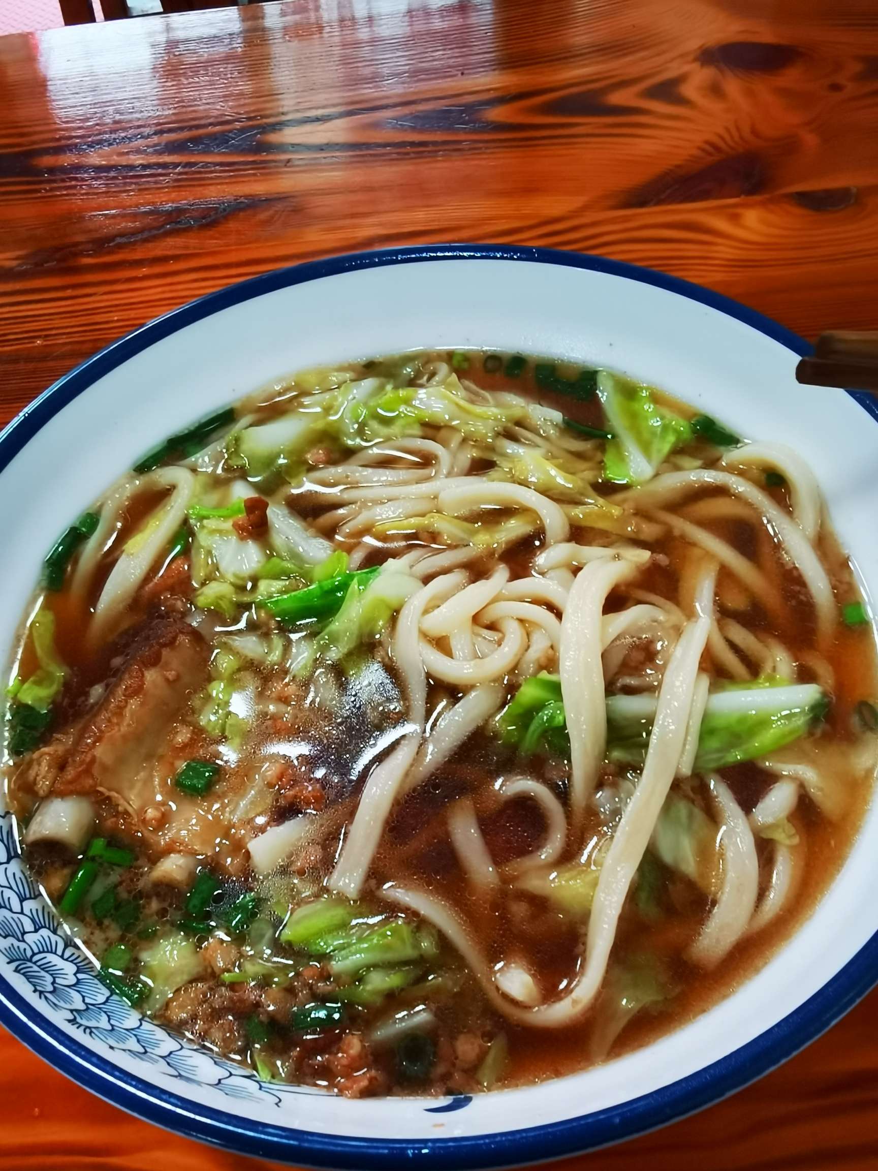 吃了个跌停,出来吃碗拉面冷静一下