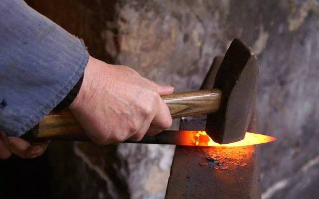 本周主力的主要工作"砸"