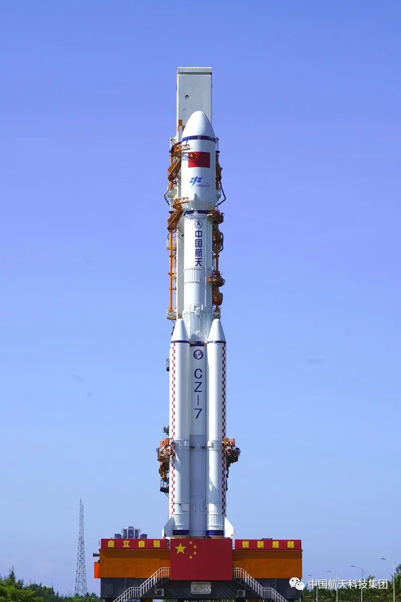 后续,天舟二号货运飞船后向对接,神舟十二号载人飞船前向对接天和核心