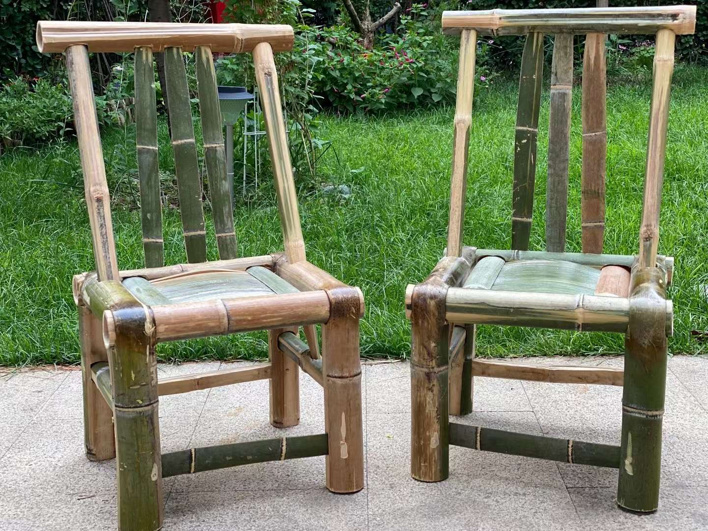 猜一猜买两个这样的竹椅子要多少钱?