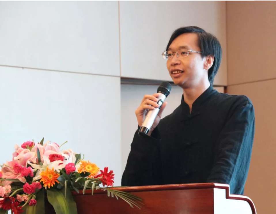 分享一些图片如图精英会董事长黄智中