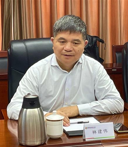 中来股份董事长林建伟对公司整体情况及目前在山西布局情况进行了介绍