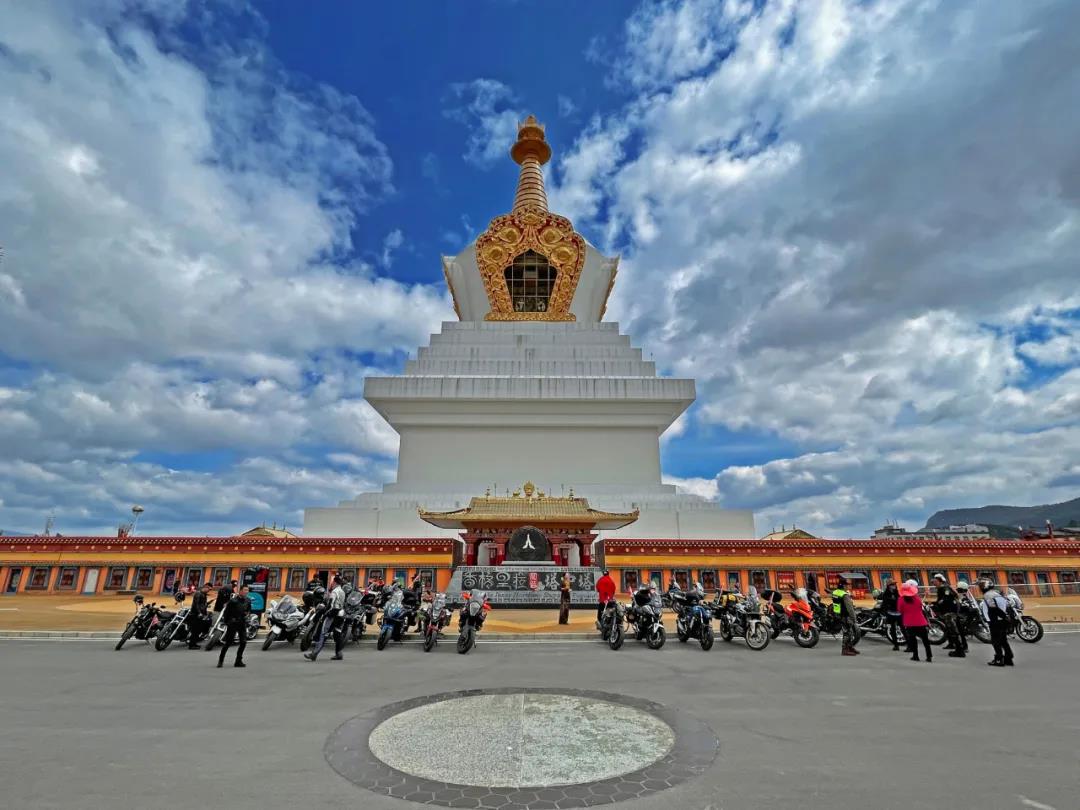 2021中国时间果古道铁骑重走茶马古道