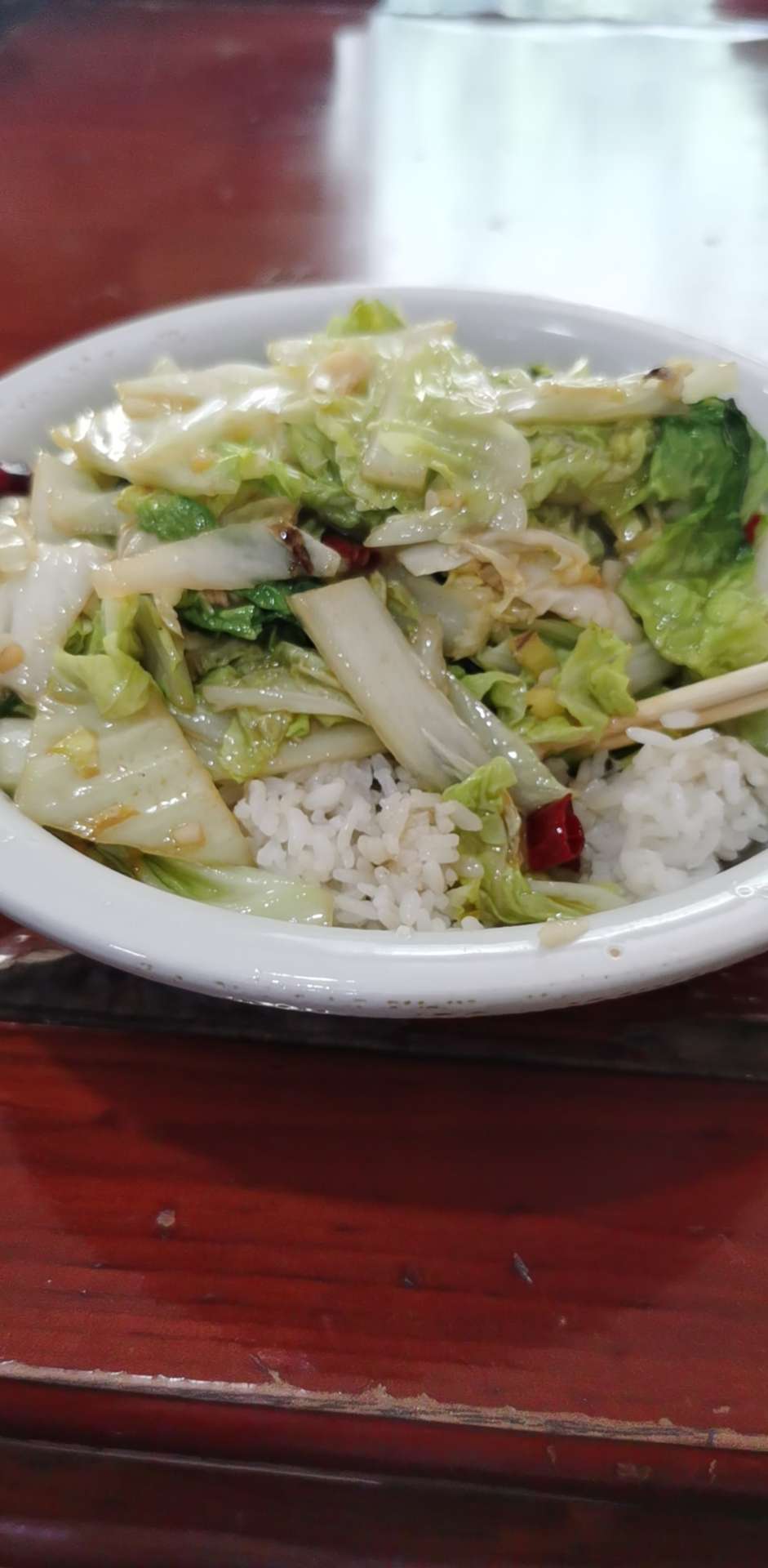 昨天修电车了花了一天的工资65,今天吃的酸辣白菜大米饭,为什么白菜