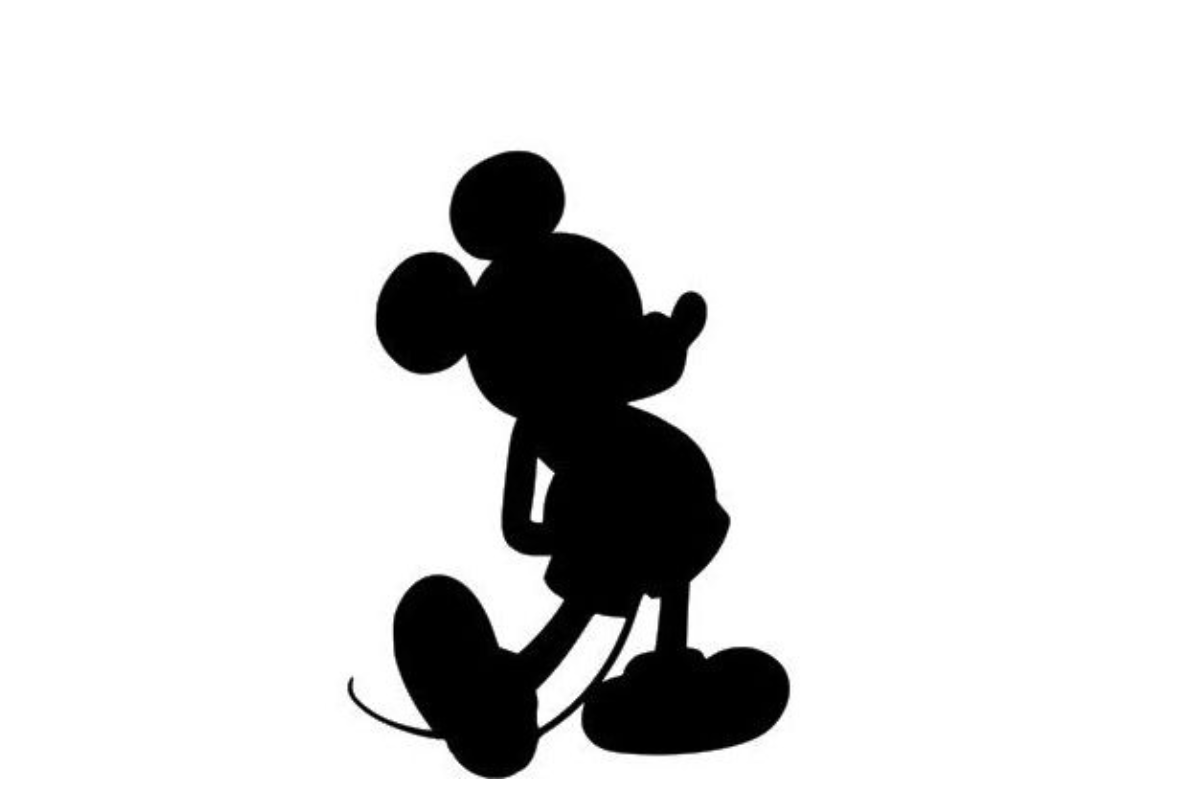 含有三轮装置的复合商标,因为该商标与著名的米奇的3圈轮廓相似度较低