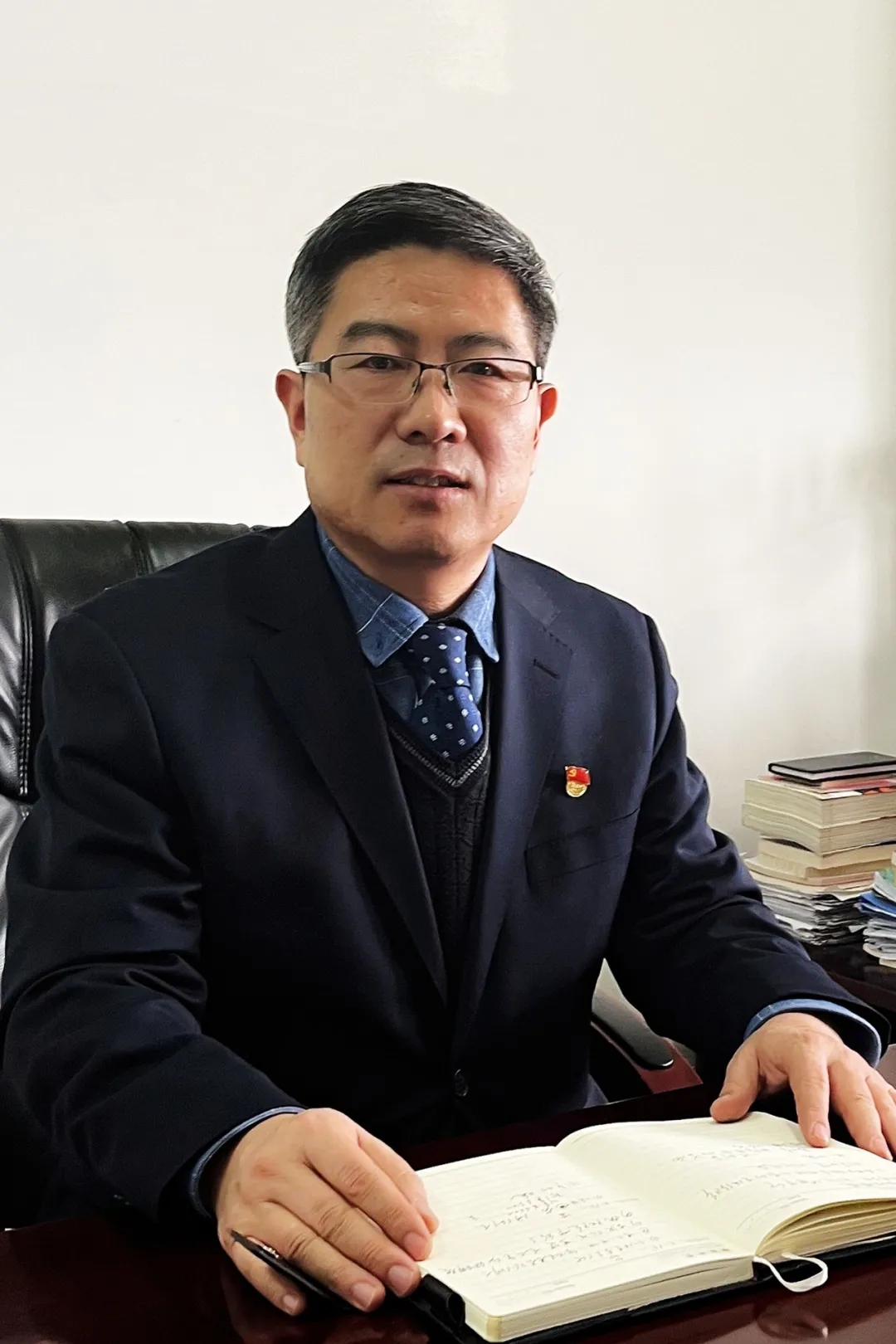 致敬!神火集团2021年度杰出人物_财富号_东方财富网