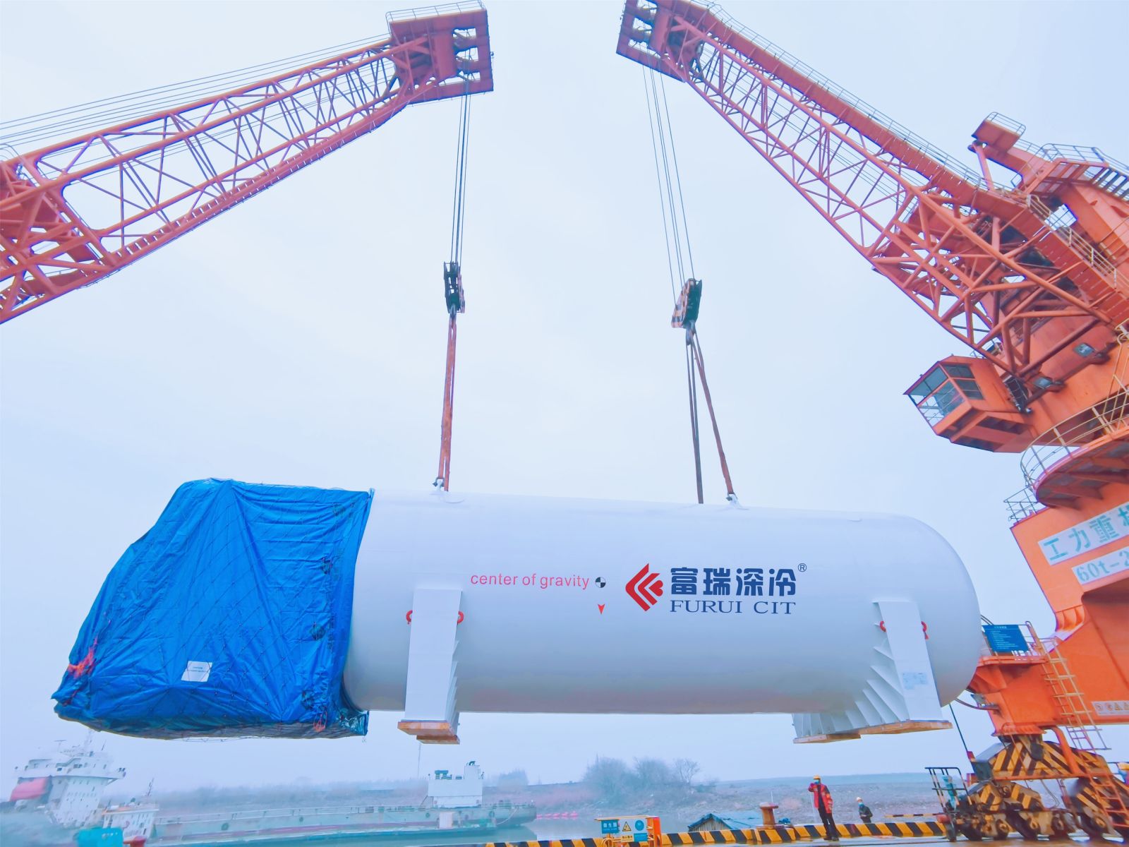 两台160立方lnh3lng液氨船用罐