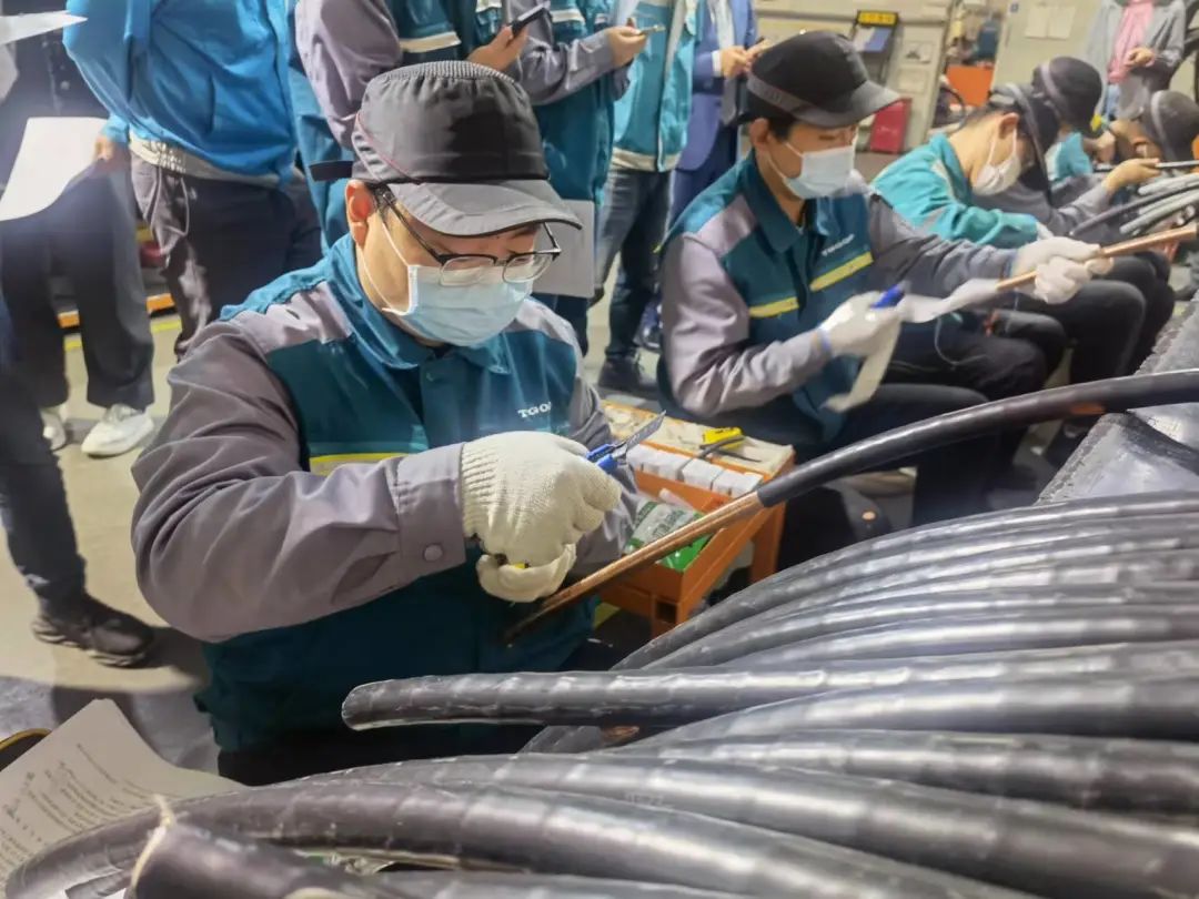 特锐德2022年工匠选拔启动仪式暨工匠比武大赛于青岛胶州工业园成功