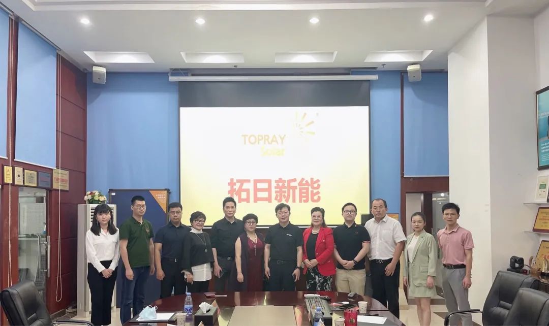 各大投行董事总经理一行近日走访拓日新能