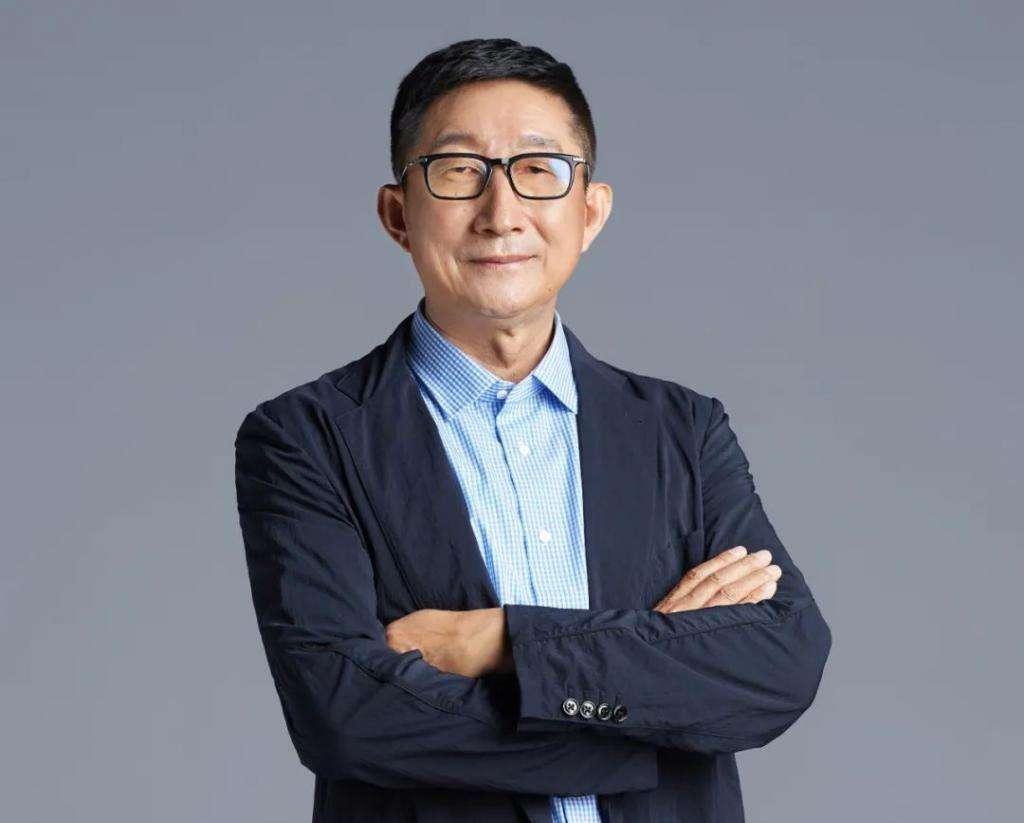 本期企业家二代短评谈一谈科沃斯创始人钱东奇及儿子钱程。钱东奇1958年2月出生，_财富号_东方财富网