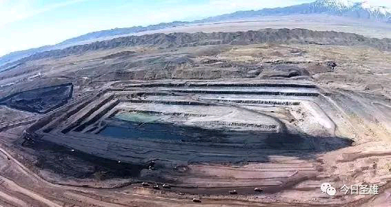 乌鲁木齐黑山煤矿简介图片