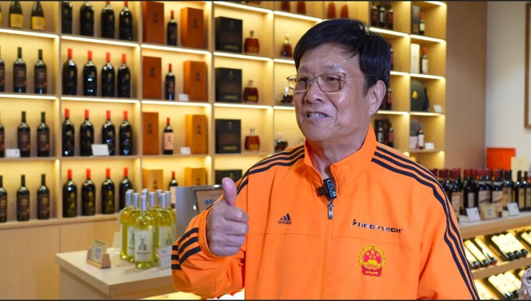 对中国葡萄酒产业做出巨大贡献的张裕董事长,总经理.
