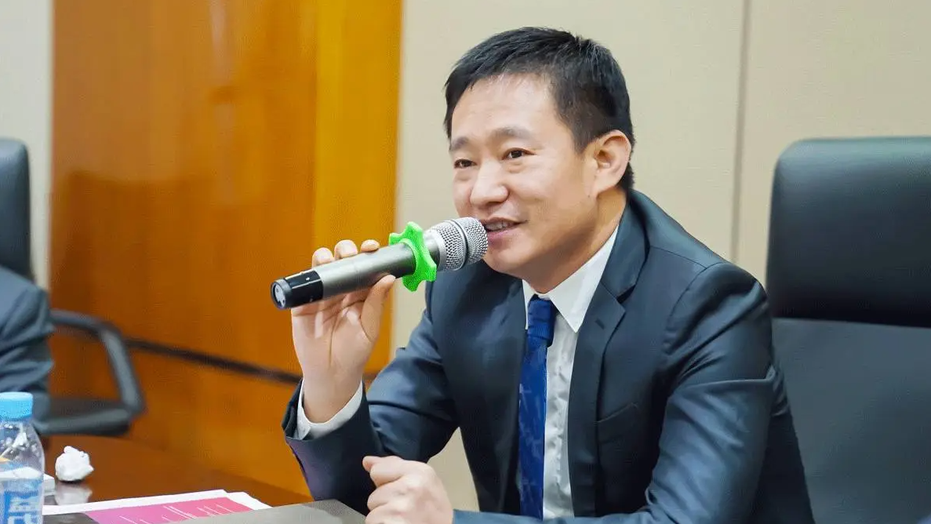 近日,金融圈突然爆出大新闻:小牛集团老板彭铁,因犯集资诈骗罪,非法