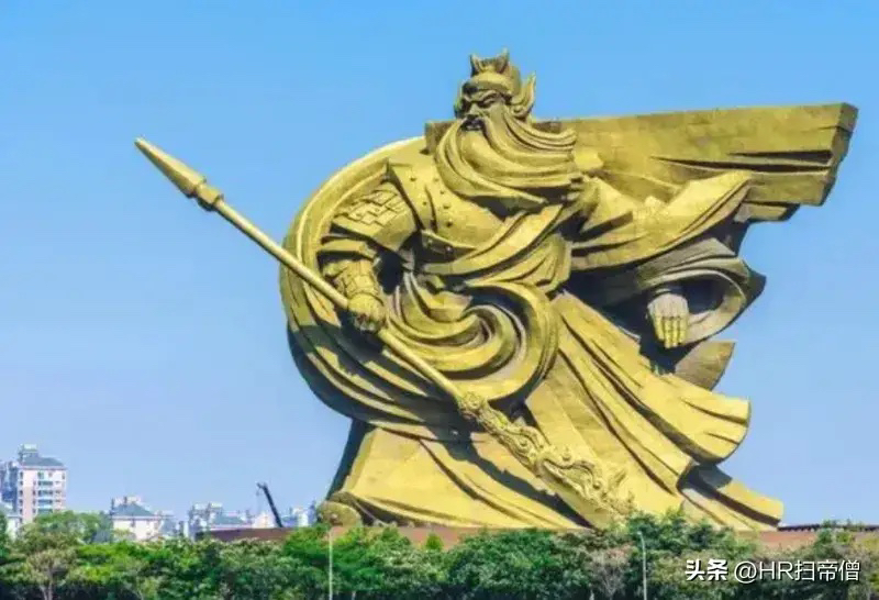 全球最大的关羽雕像花17亿建成后再花155亿元搬走才是王者关公雕像在