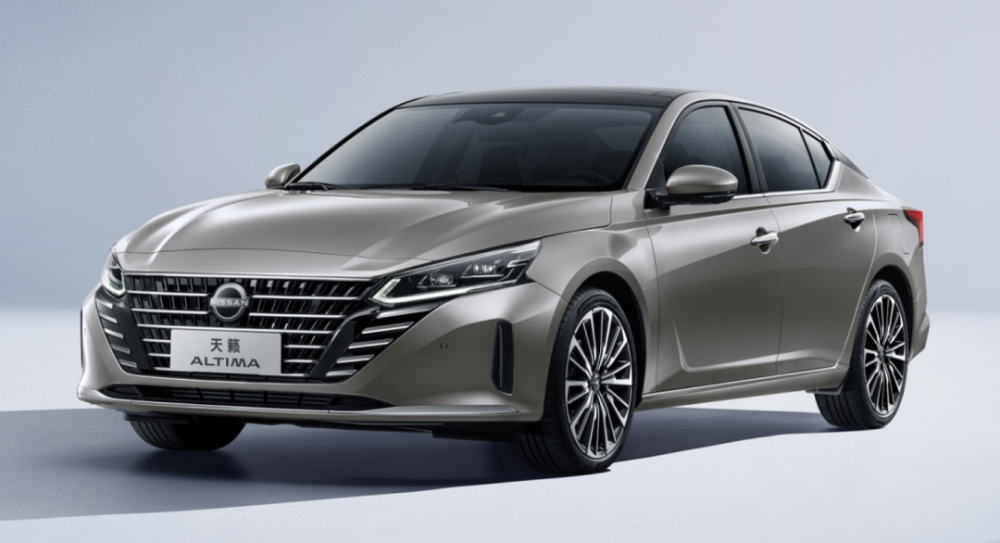 日产两车型将停产