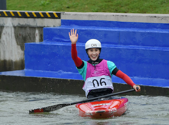 亚运夺金还要上班中国21岁亚运冠军黄娟我准备回去继续上班了