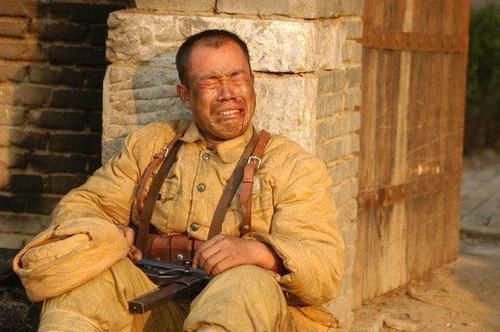 今年三十五,啊,在外躺了4年到处游荡到处玩,回家9个月,加起来躺了五年