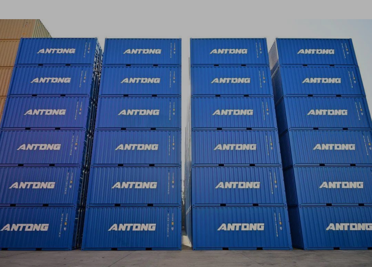 安通控股2023年新型干散货集装箱上市运行