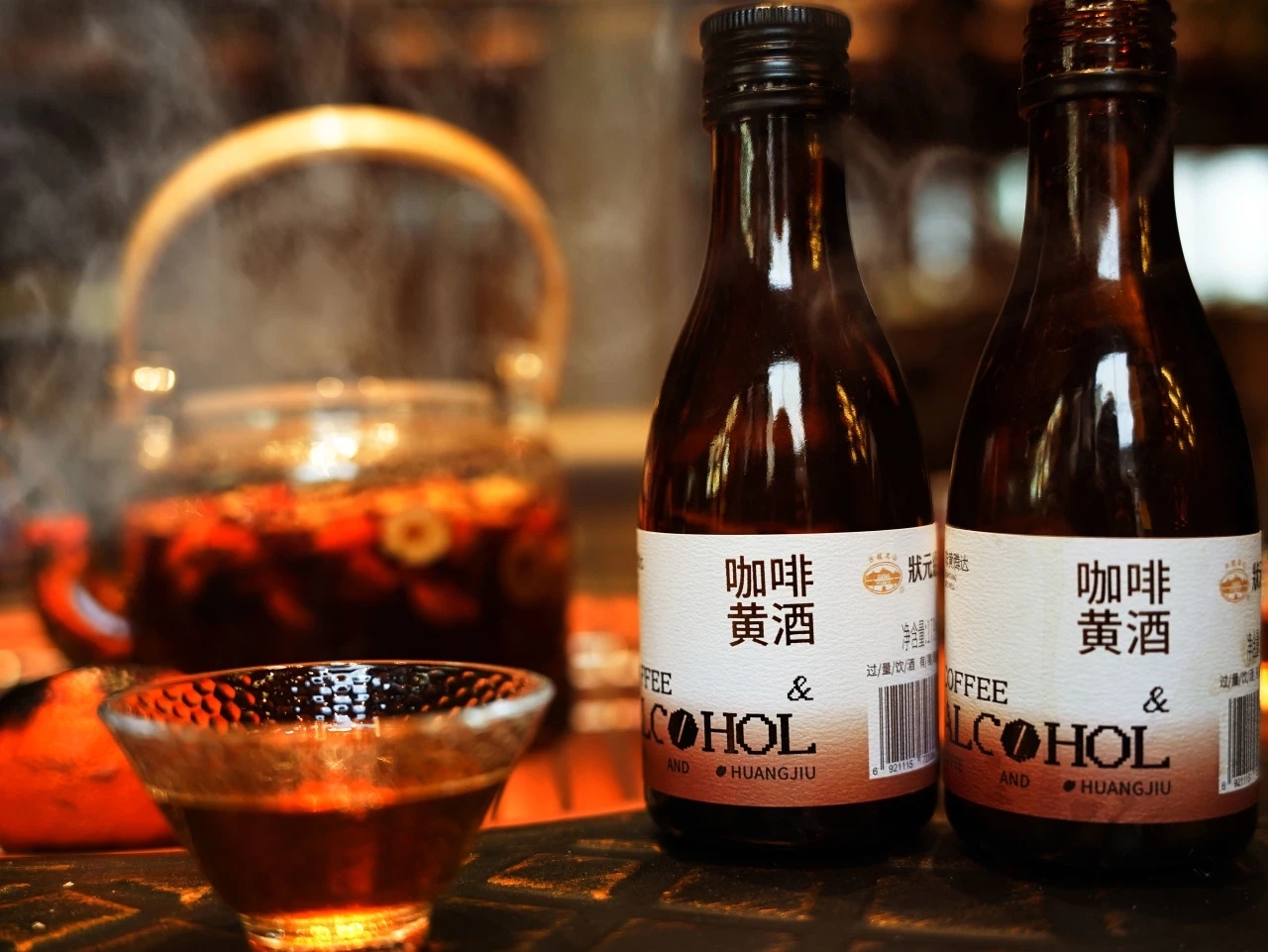 现在年轻人为什么独爱微醺酒微醺人微醉此意最阑珊近年来年轻人成为