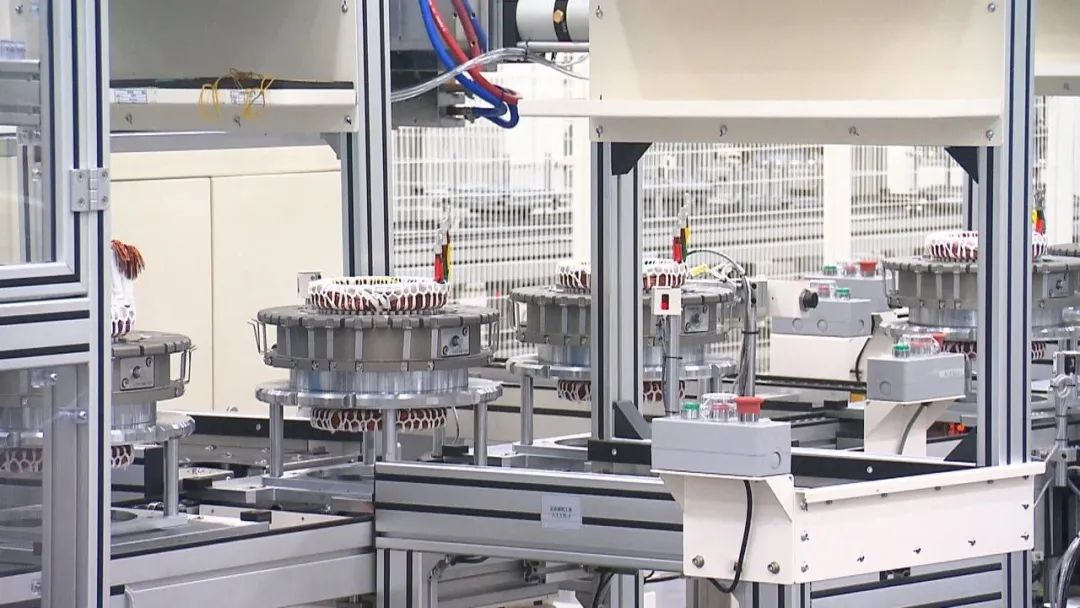 重磅美股三大指数小涨理想汽车股价涨超15核心电驱合作伙伴方正电机迎