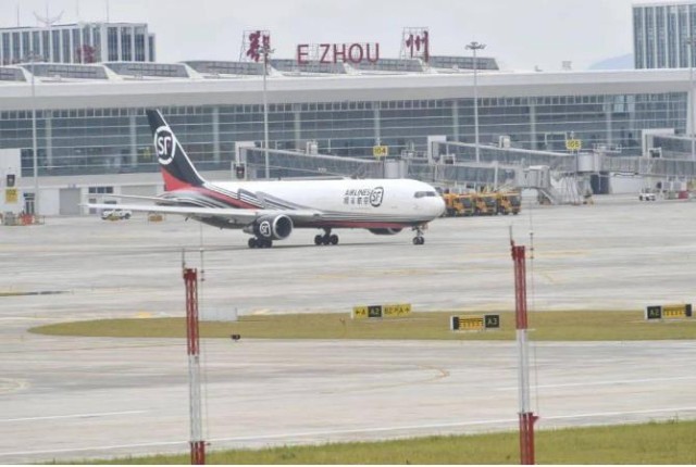 全国首个对外专业性货运枢纽机场有利于提升楚天高速业绩