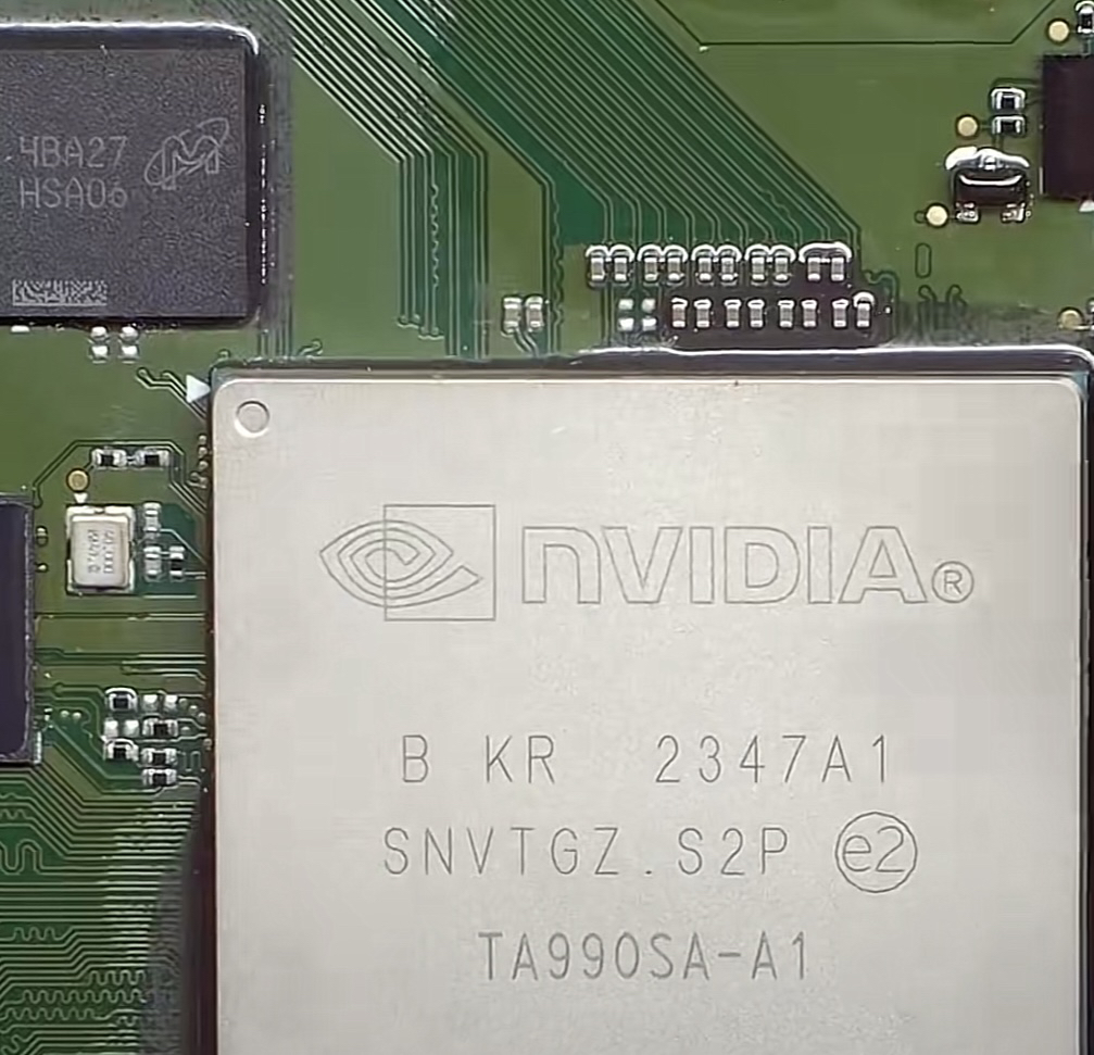 小米su7机车系统里两颗ta990sa-a1算力芯片,有算力加持,智驾更安全