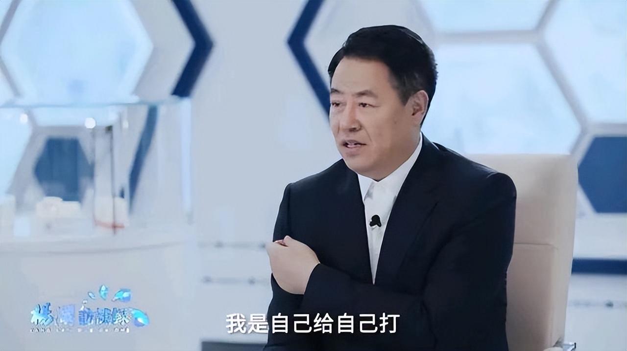 新冠疫情期间,杨晓明和他的研发团队积极投身到疫苗研发的艰巨任务之