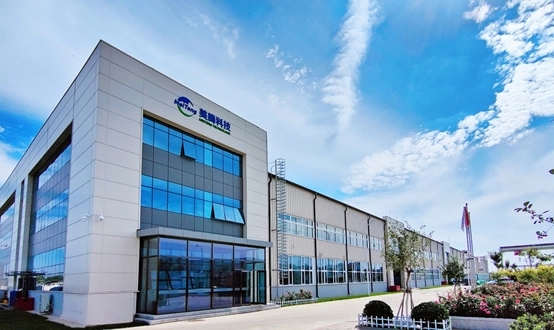 看了锦浪科技的股价走势,上市先翻倍,再回调,再涨1