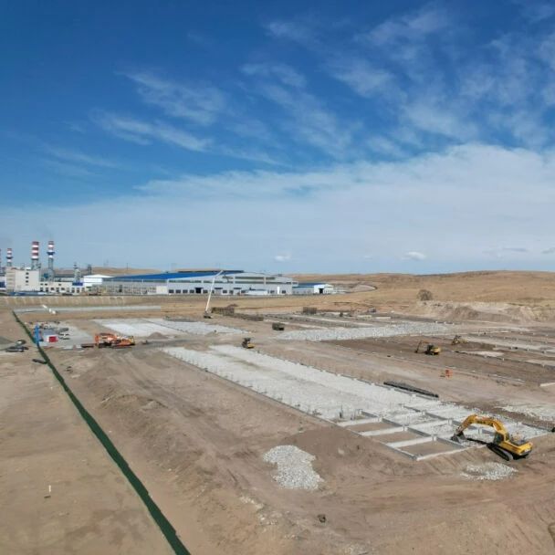 德展健康与新疆药业签订战略协议