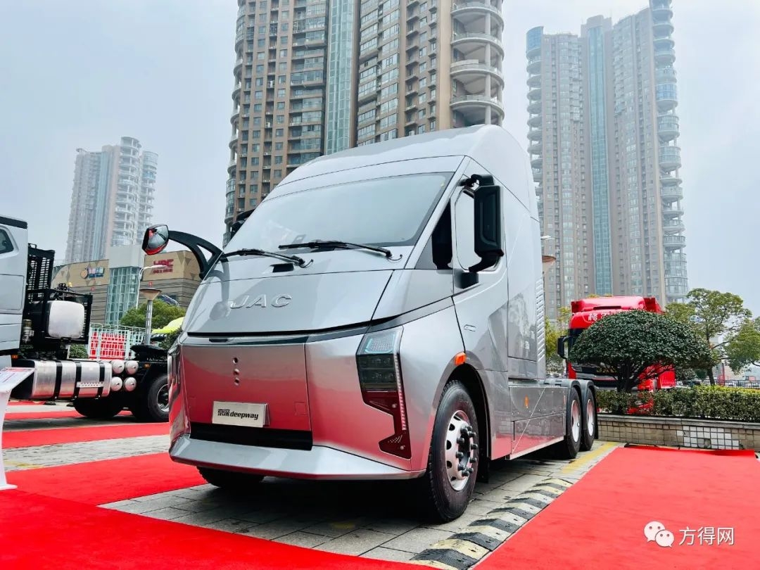 领略"国之重器",成为了卡车行业中的"国之重器"!