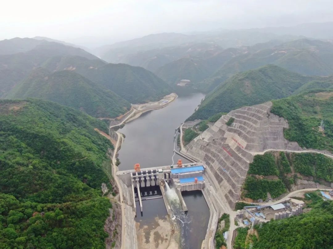 引汉济渭黄金峡水利枢纽工程全容量并网发电