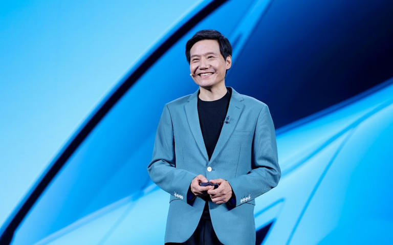 雷军亲自点赞！美女车主怒卖特斯拉Model 3换小米YU7！