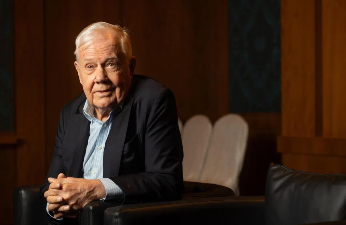 担心大崩盘，旅居新加坡的投资家罗杰斯清空股票，只剩中国和这个国家！_财富号_东方财富网