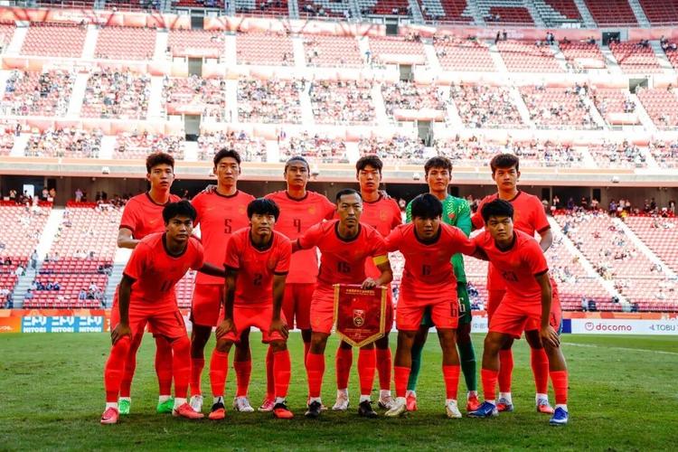 中国男足点球战胜乌兹别克斯坦，时隔28年再夺亚运铜牌